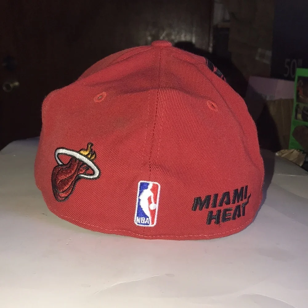 Men’s NBA Heat Wool Fitted Cap